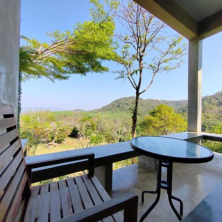 Апартаменты Baan Suan Plearndara Ванг-Нам-Кьяо Экстерьер фото